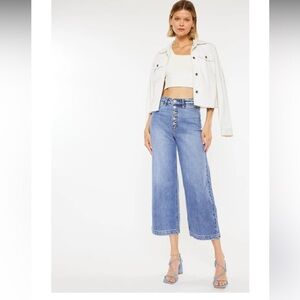 Kancan - Kathleen Ultra High Rise Wide Leg Jeans. Size 25